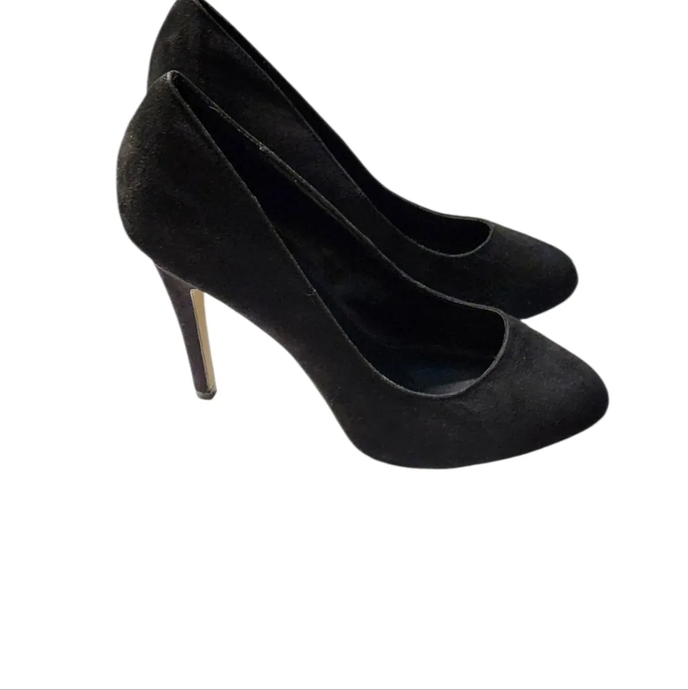 Rock & Republic Black Size 10 Med High Heel Round Toe Shoe - Picture 2 of 6